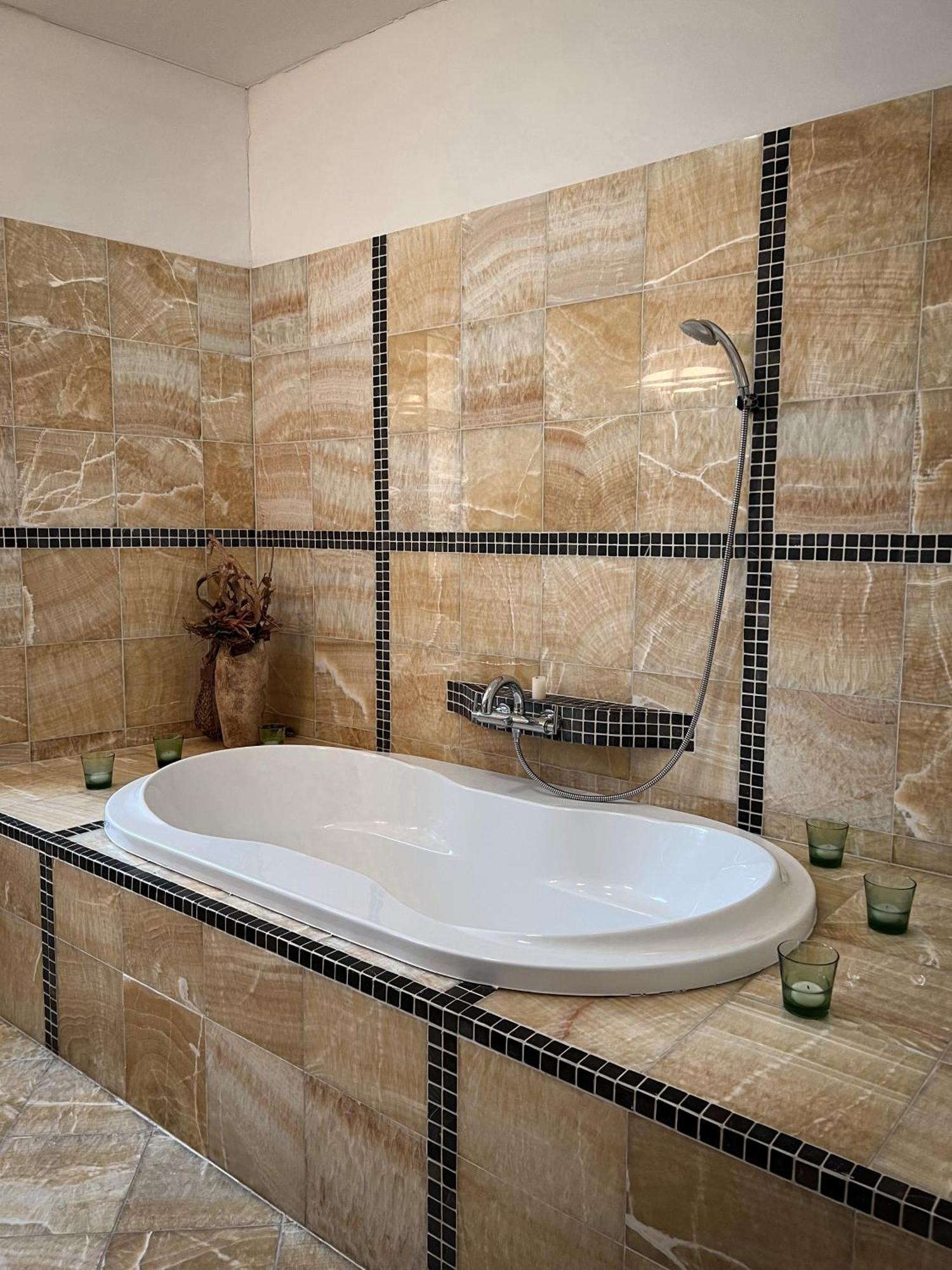Hotel Lony Мохов Экстерьер фото