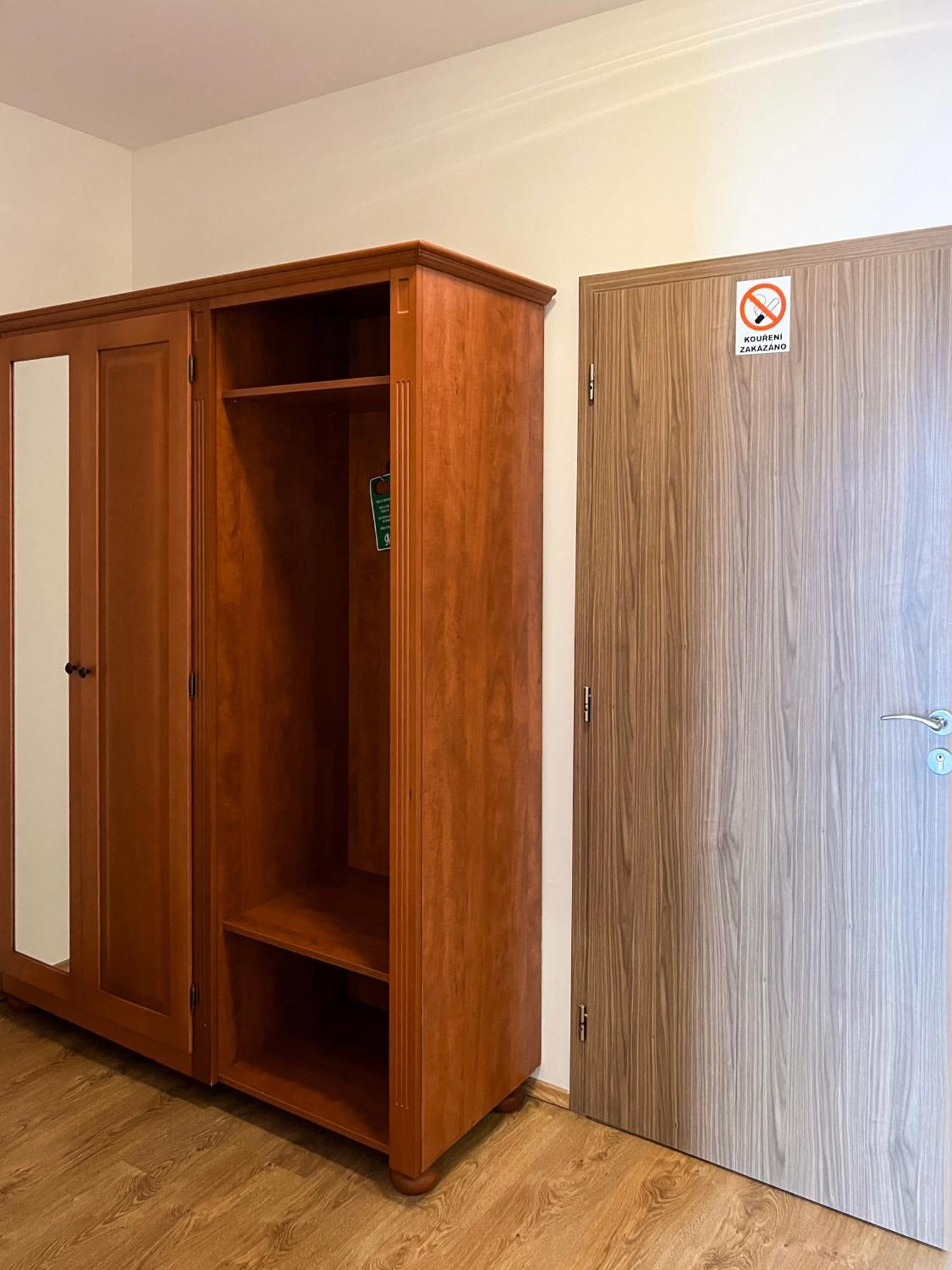 Hotel Lony Мохов Экстерьер фото